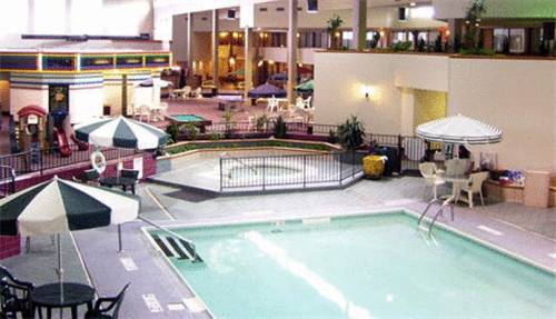 Fern Valley Hotel And Conference Center Louisville Facilidades foto